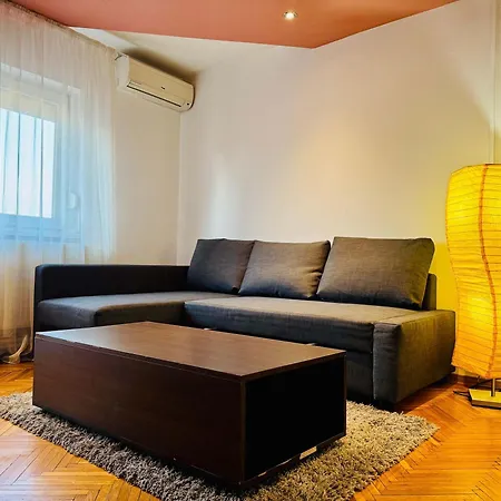 Joy Very Big Ofcea 17 Apartmán Temešvár